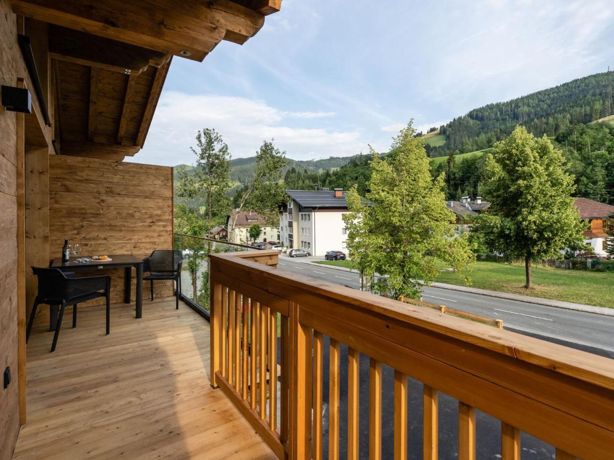 Semi Detached Chalet In M Hlbach With Sauna มึลบาค อัม โฮคเคอนิก ภายนอก รูปภาพ